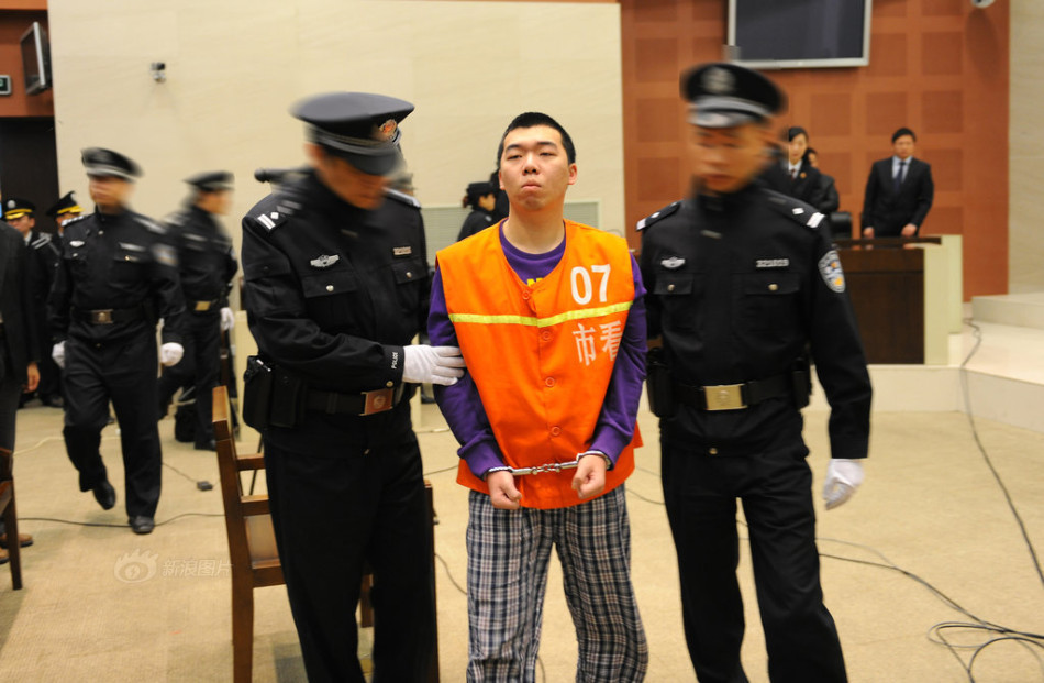 南京富二代杀妻案公开宣判 被告人一审被判死缓