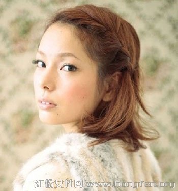 婉约<em>齐肩长发</em>怎么扎 可爱女孩长发<em>简单扎头</em>(4